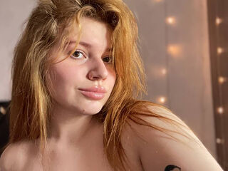 naked girl with webcam masturbating with vibrator KasandraSunrises