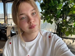 bedroom live sex KendallHennig