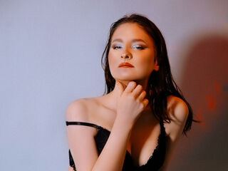 sex cam show KiraClair