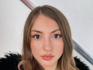 livesex show KyraKur