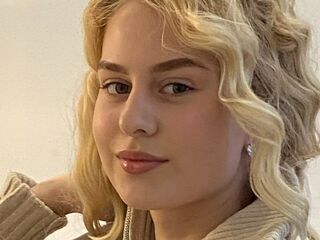 chatwhore LaniePlewa