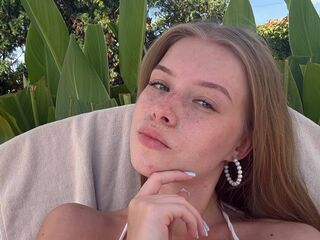 girl chatroom LashandaWeider