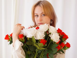 sex show LeilaDenner