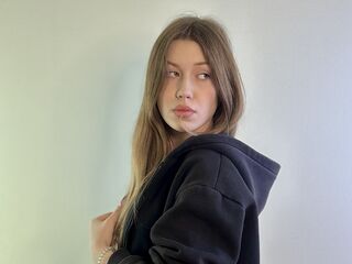 fingering camgirl video LeonilaKesling