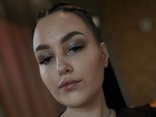 cam slut chat LikaLuft
