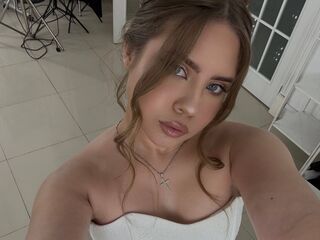 fingering camslut LilianVanarsdale