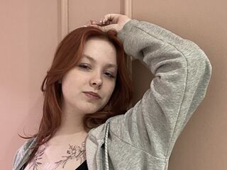 hot striptease webcam LindaBenne