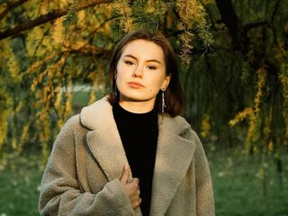 adultcam photo LinnDegnan