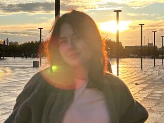 masturbating webcamgirl LisbethSzoc