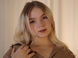 camgirl showing pussy LizbethGodbold
