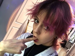 beautiful girl cam LorenzaSample