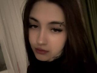 porn web cam LucindaNatani