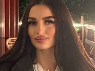 girl webcam show LucretiaBonnoitt