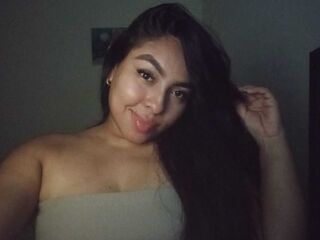 camwhore masturbating with dildo LunaSparrks