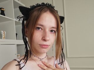 webcamgirl chat room LynetteHeart