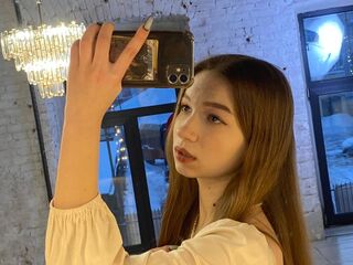 hot cam girl masturbating with vibrator MagalyBoffa