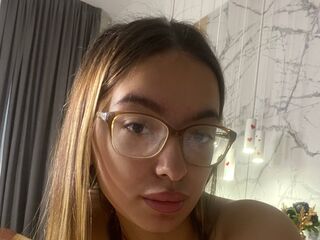 camslut fingering pussy MarianaPollack