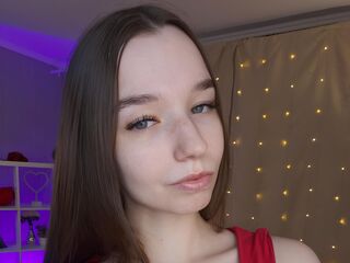 hot cam girl masturbating with vibrator MarryMia