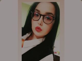 free chat room MaryClayton