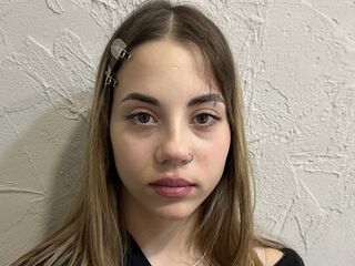 chatroom webcam pic MiaChoo