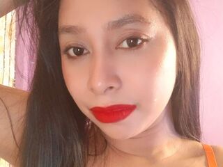 beautiful webcamgirl MorenaAudrey