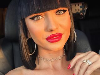 masturbating webcamgirl MysticElly