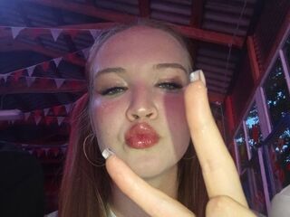 naughty chat NelleCauthorne