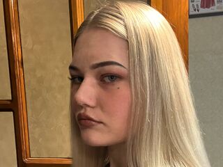 adult hardcore cam NicolynMoore