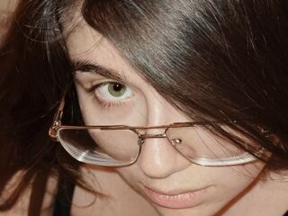 camslut topless OpheliaRobinault