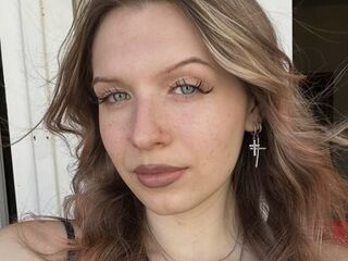 cam girl PatriciaLois