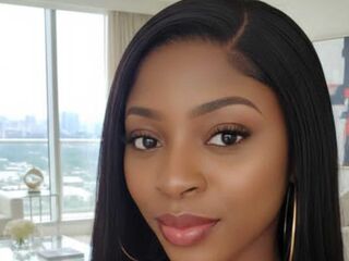 naked webcamgirl RajiBrown