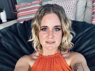 fingering girl chat Renegadebarbie