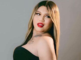 camslut fingering wet pussy RheyaTyne