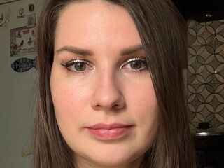 naked girl with cam fingering RosalieLuthy