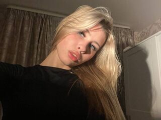 voyeur cam RowanBellamy