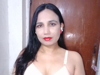 camgirl porn SadiaAngel