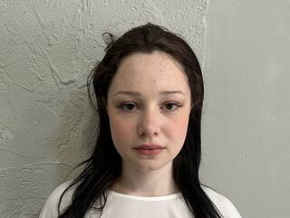 naughty camgirl fingering shaved pussy SallyMilton