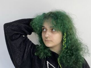 beautiful girl SamellaMagowan