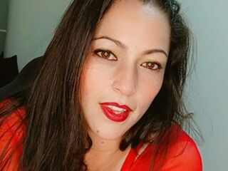 naked camgirl masturbating ScarlettBarners