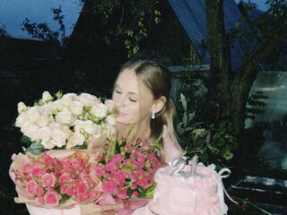 webcam girl chat room SharlynHazelton