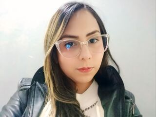 live chatroom SharonRhode