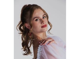 camgirl playing with dildo SharriLangolf