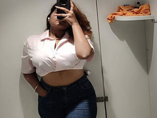 cam girl masturbating with sextoy SnehaVerma