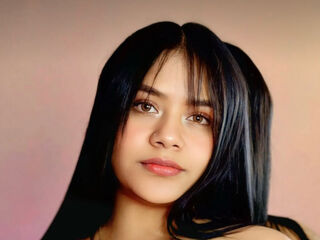 naked camgirl gallery SolRusso