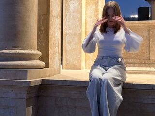 free webcam chat SonaQuinley