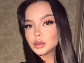 camgirl masturbating with sex toy SophieDea