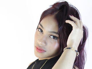 hot cam girl fingering SophieLune