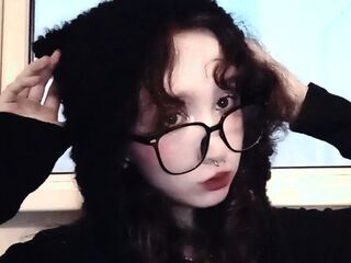 live sexcam SunnivaCrumbley