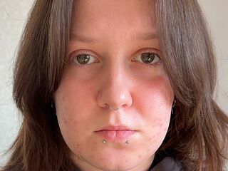 free chat TieshaBevell