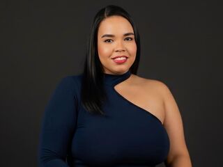 nude webcam ValerySwanson